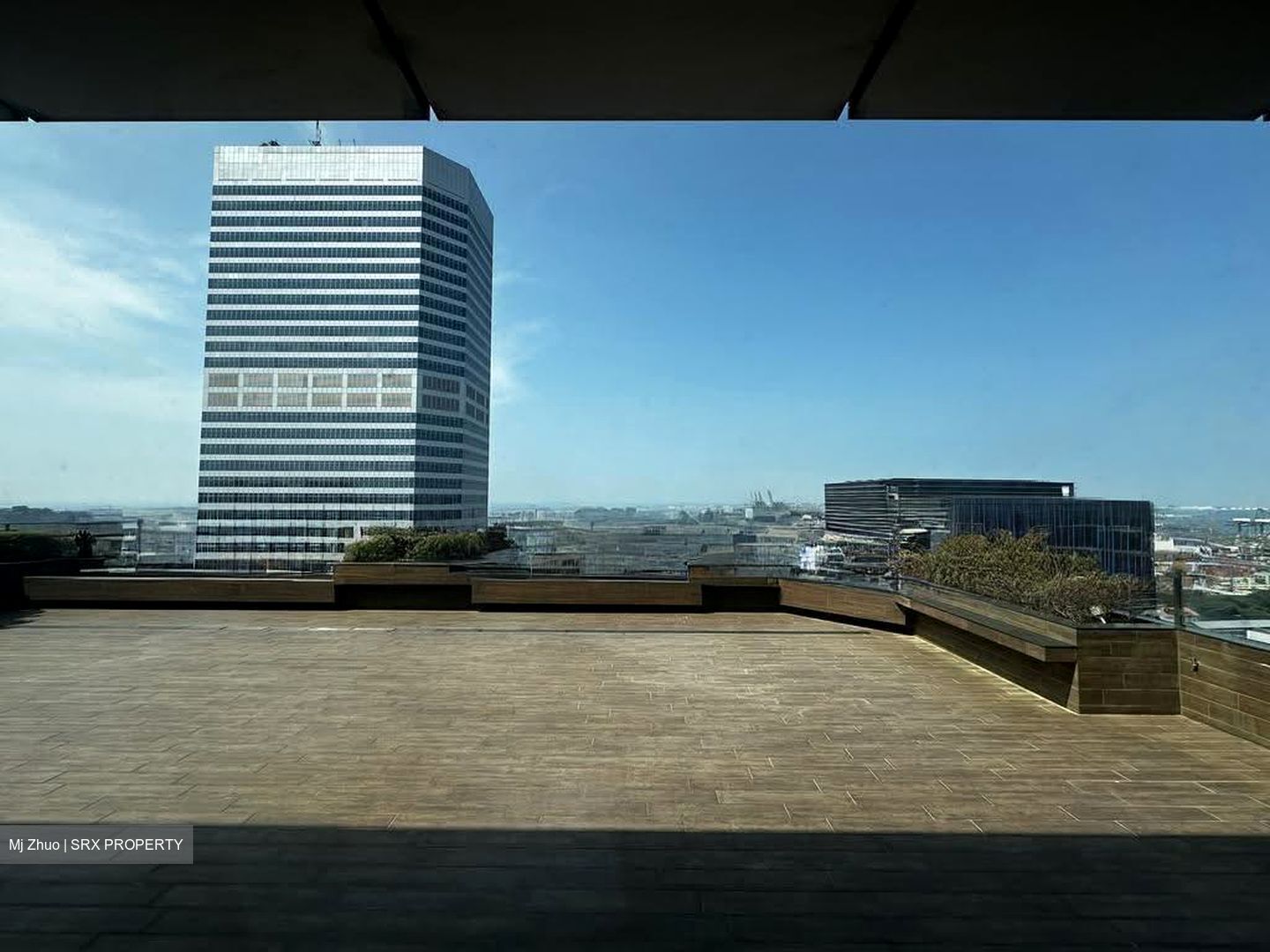 Fragrance Empire Building (D5), Office #624903501